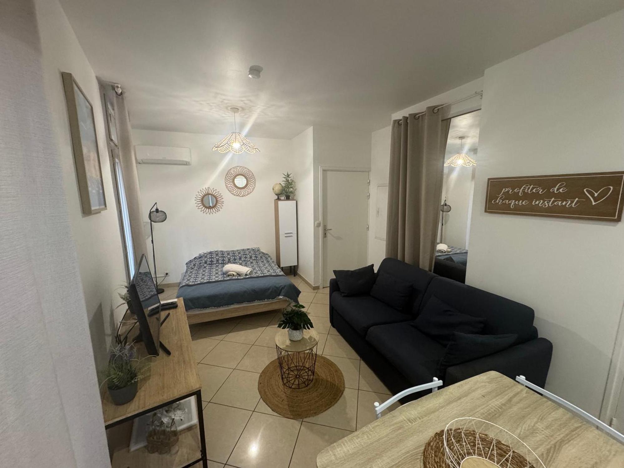 Cosy Centre - Terrasse & Clim * Cagnes-sur-Mer